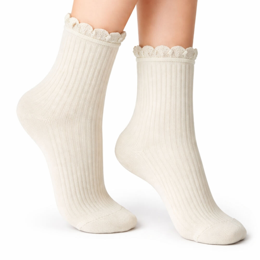 Damskie skarpetki w stonowanych kolorach ecru