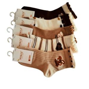 Skarpetki dziewczęce bawełniane z motywami – 5 par